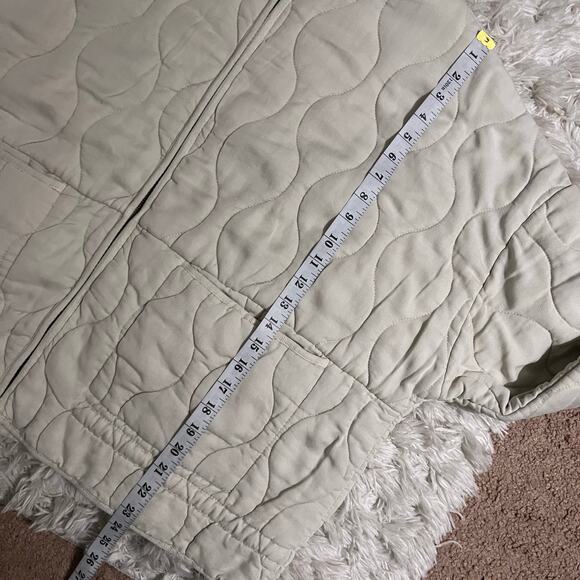 Zara Cream Colored Padded Quilted Jacket Size XL - Picture 9 of 9